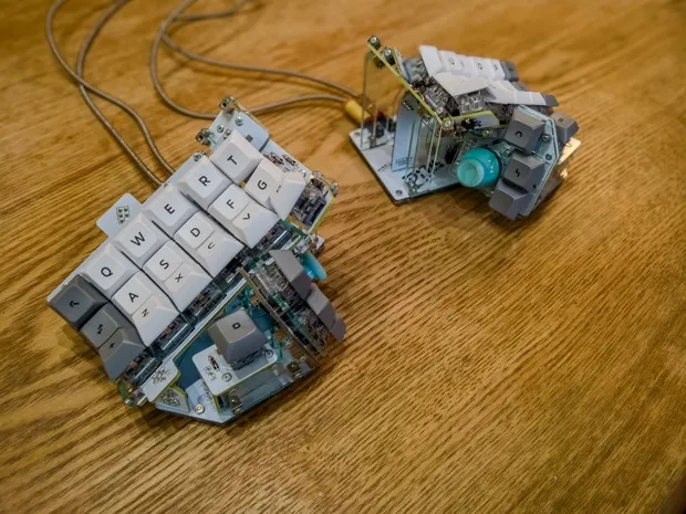 motopim-keebs 無限打鍵山脈