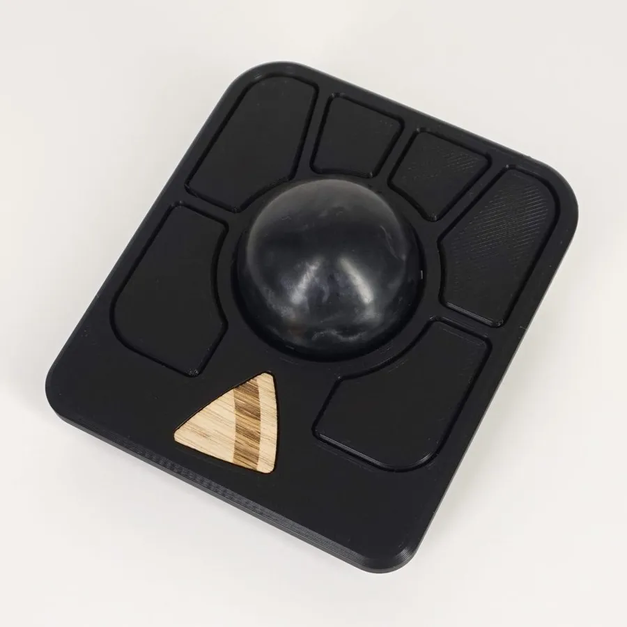 Ploopy Adept Trackball