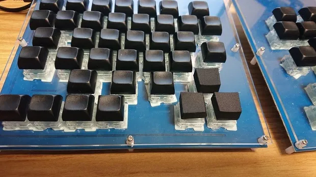 satromi works micro TL Split Keyboard 18mm Rev1