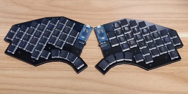 satromi works minimum TL Split Keyboard 16mm Low Rev1