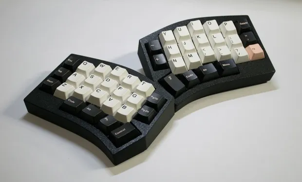 SatT Keyboards Caravelle-BLE