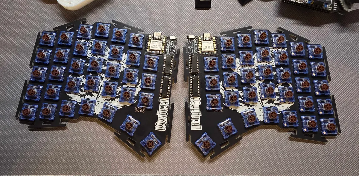 Split Logic Keyboards LiberArk68