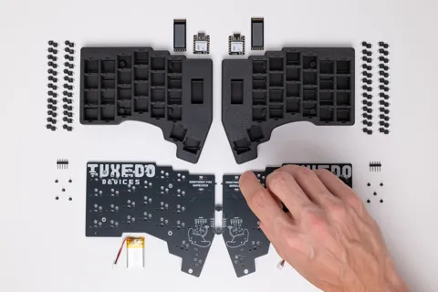 Tuxedo Devices Mantaray Pro Wireless